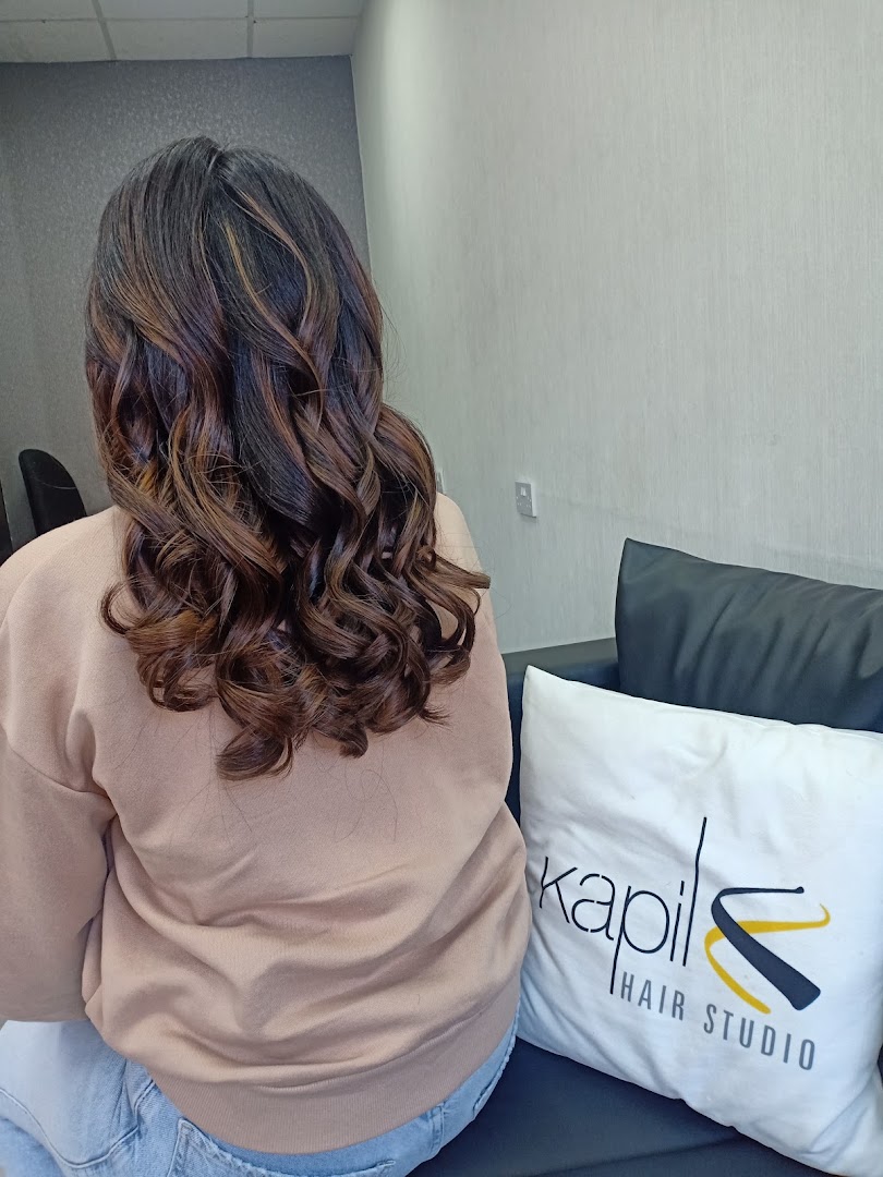 KAPIL STUDIO HAIR SPA & BEAUTY · Photos 4